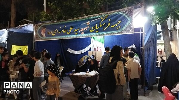 گذری بر احوالات کودکان در هشتاد و پنجمین شب از اجتماعات مردمی حسینیه امام خمینی نیشابور 