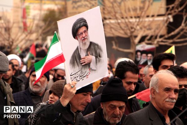 حضور حداکثری مردم و فرهنگیان اسلامشهر در راهپیمایی روز جهانی قدس 