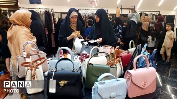 هشتمین نمایشگاه مد و لباس در شیراز