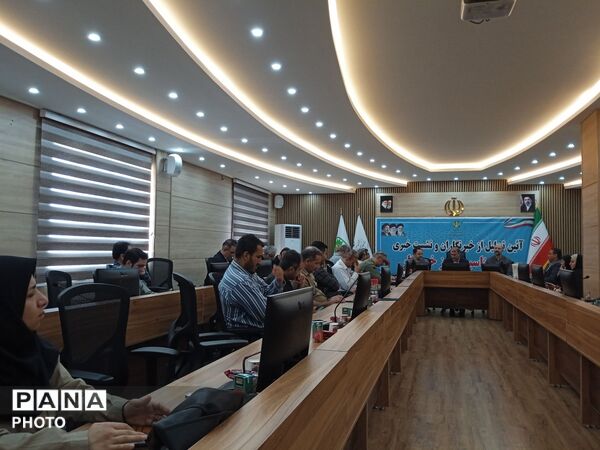 آئین تجلیل از خبرنگاران و نشست خبری به مناسبت روز خبرنگار در استان کردستان 