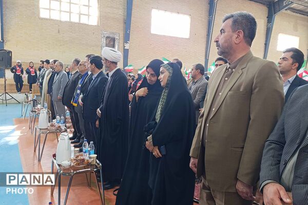 تقسیم مهربانی با شور عاطفه‌ها در مدارس خراسان شمالی