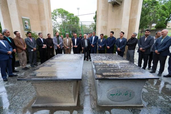 تجدید میثاق مدیران روابط‌عمومی دستگاه‌های اجرایی با شهدای والامقام
