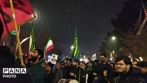 قاب هایی از حضورـ۳