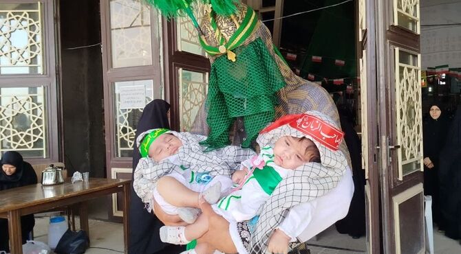 مراسم شیرخوارگان حسینی در مصلای امیرالمومنین سمنان برگزار شد