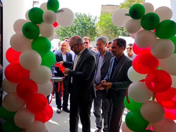 آیین بهره‌برداری و رونمایی از آموزشگاه ۱۲ کلاسه‌ علوی ۱۳ آبان در مشهد