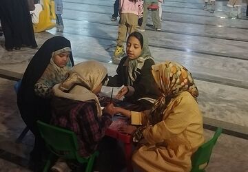 گذری بر غرفه دهه نودی ها در هفتاد و دومین شب از اجتماعات مردمی نیشابور 