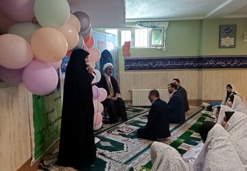 دانش‌آموزان دبیرستان شهدای اقتدار ملارد، مِهر را با مُهر معنا کردند