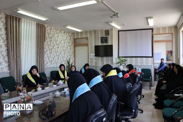 تجلیل از راویان صادق پانا در رشتخوار
