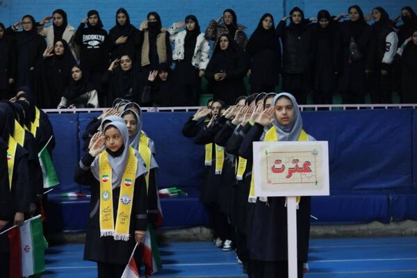سالن شهید رجایی ورامین میزبان همایش یاوران انقلاب