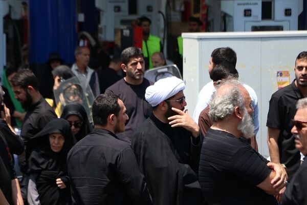 وداع با پیکر مطهر شهید حسین امیرعبدالهیان در شهرستان ری