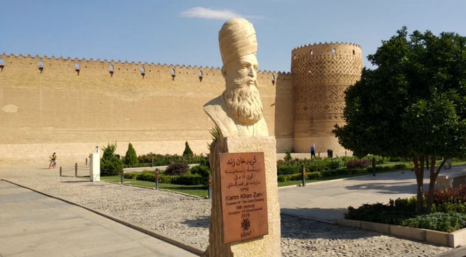 مجموعه زندیه؛ تماشاخانه اصالت و آرامش در شیراز