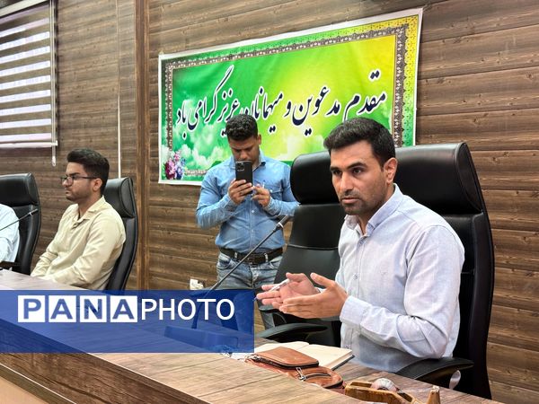 نشست هم‌اندیشی جوانان در شهرستان‌های فاریاب و کهنوج