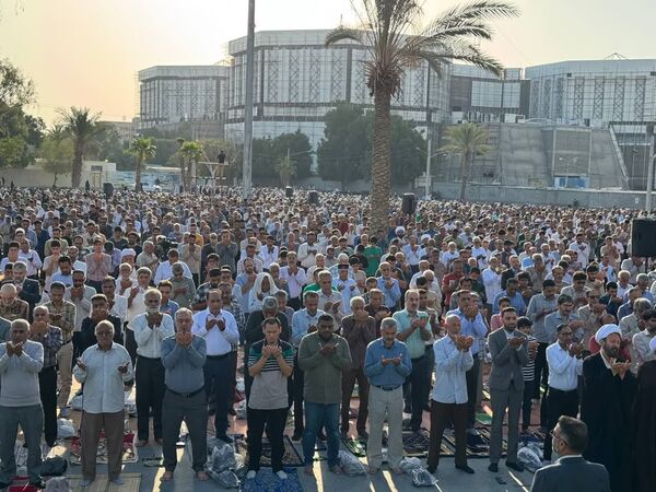 نماز عید سعید فطر در بندرعباس 