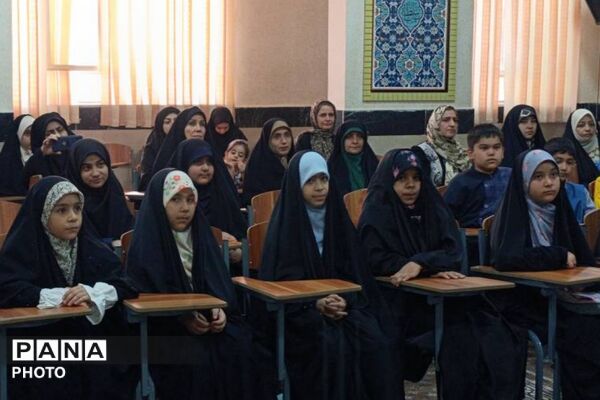 جوانه‌های قرآنی شهرری در قاب تکریم؛ تجلیل از حافظان کودک و نوجوان