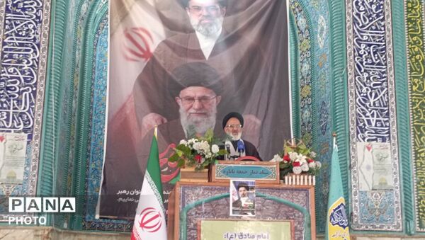 گروه سرود حوزه بسیج دانش‌آموزی شهدای پاتاوه و غرفه‌های نوجوان مبارز در نماز جمعه پاتاوه