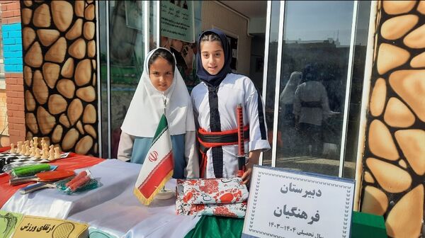 المپیاد ورزشی دبیرستان فرهنگیان ناحیه۷ مشهد 