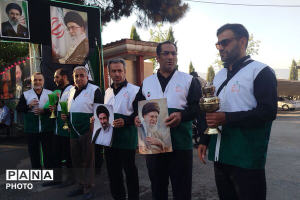 دانشگاه آزاد شهرقدس؛ مأمن زائران اردبیلی در مسیر وداع با رهبر شهید