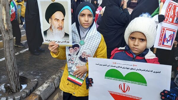 راهپیمایی باشکوه یوم الله ۲۲بهمن در شهرستان خواف