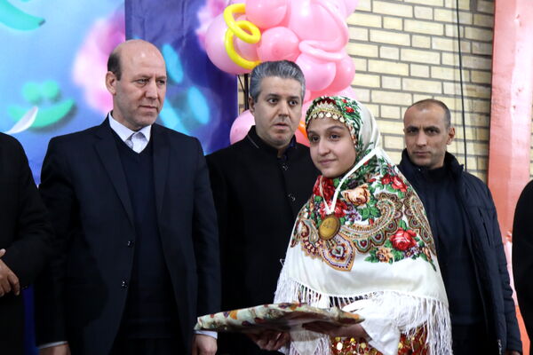 جشن نیکوکاری در مدرسه شهید حدادی تبریز