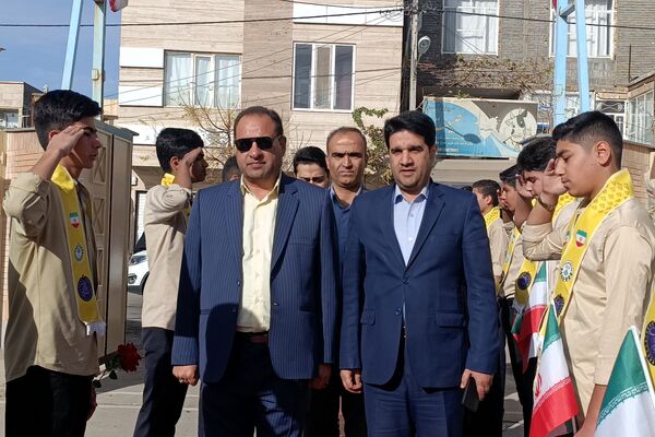 زنگ کتابخوانی و همایش کتاب و کتابخوانی در دبیرستان ابوریحان بیرونی نیشابور