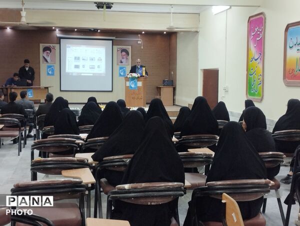 گردهمایی  رؤسای اتحادیه انجمن اسلامی دانش آموزان شهرستان زاوه