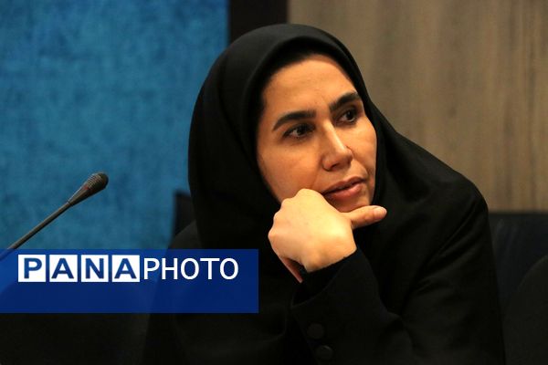 نشست بهسازی مدارس در بهارستان‌دو