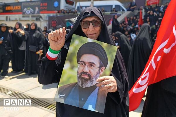 قسم به این مشت گره کرده