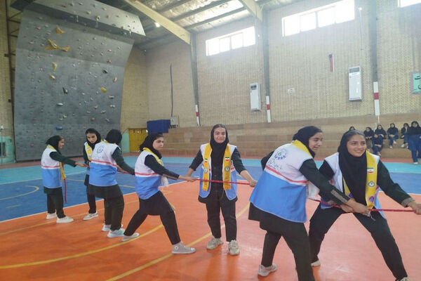 اردوی تمشک دختران شهرستان‌های جنوبی استان بوشهر در کنگان