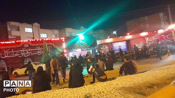 نسل جوان و کودک، پرچم‌داران عشق حسینی در مشهد