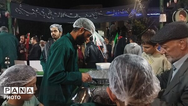 برای هفتاد و دومین بار چایخانه فاطمه الزهرا میزبان وطن دوستان نیشابوری 