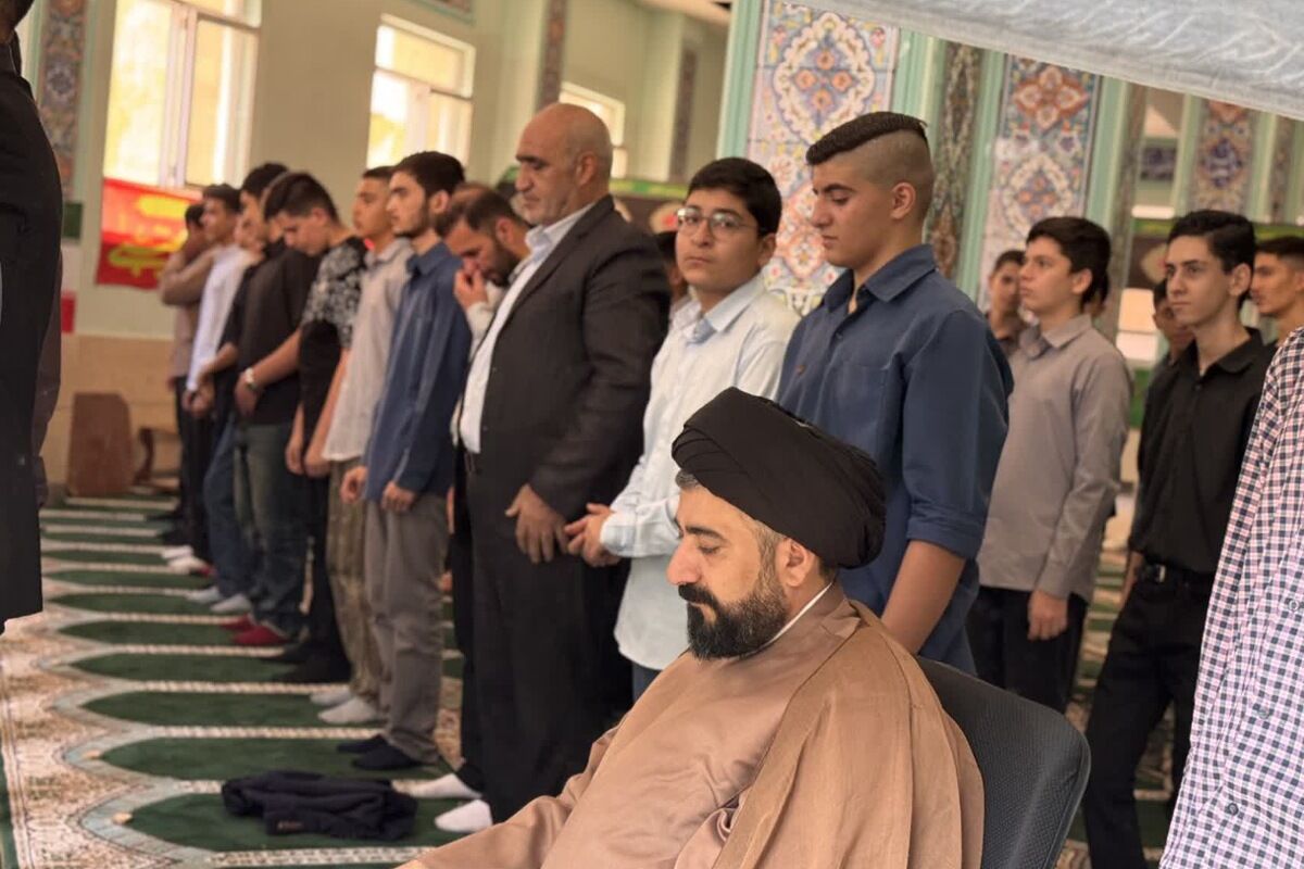 نماز، فرصتی برای پرورش مسئولیت‌پذیری و آرامش در دانش‌آموزان است