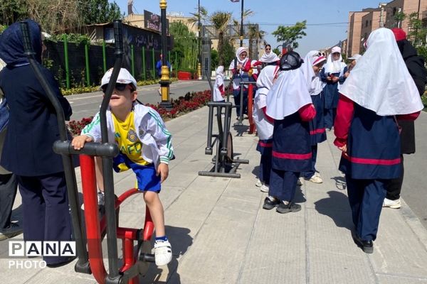 از آموزش آنلاین تا جاده سلامت؛ تدبیر مدیر مدرسه صابران یک برای بازگشت نشاط و سلامت به دانش‌آموزان