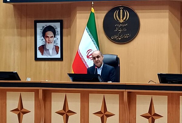 دیدار صمیمی تشکل های دانش آموزی با استاندار گیلان