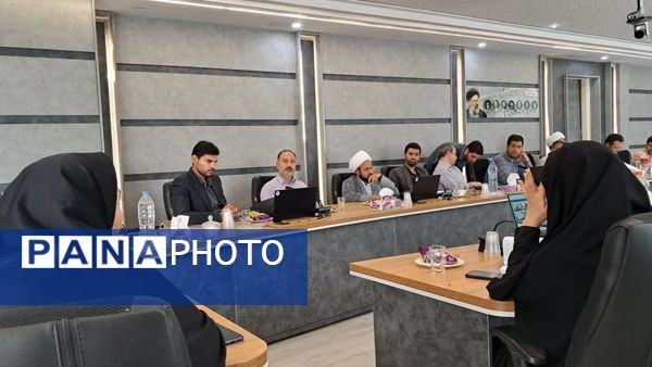 برگزاری وبینار استانی برنامه نماد 