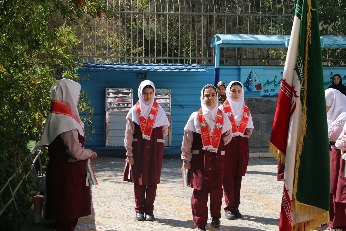 جشن عاطفه ها ، روز همدلی دانش‌آموزان 