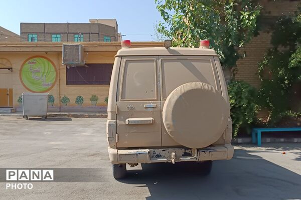 وداع دانش‌آموزان با شهید گمنام در مدرسه شاهد صدیقه طاهره (س)