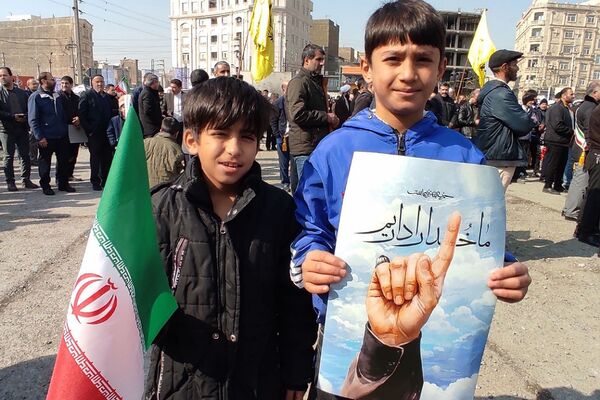 راهپیمایی ۲۲بهمن در کهریزک و باقرشهر