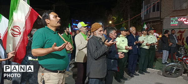 تجمعات شبانه مردمی هنوز ادامه دارد