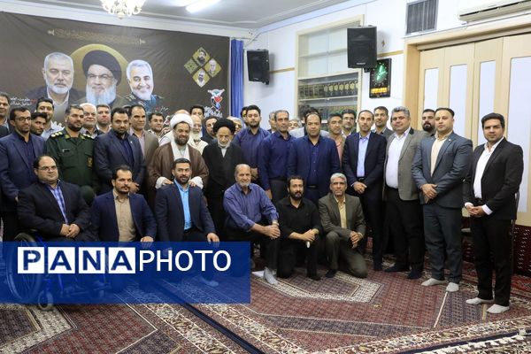 دیدار جوانان و پیشکسوتان ورزش خراسان‌جنوبی با نماینده ولی‌فقیه 