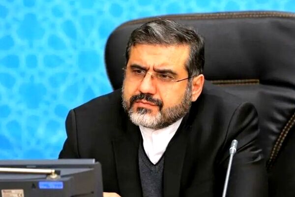 امروز در میان اهالی فرهنگ جز تحسین و حسرت نسبت به شهید رئیسی دیده نمی‌شود