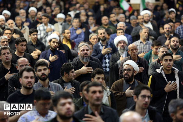وداع با پیکرهای مطهر کودکان شهید تجاوز آمریکایی صهیونی به پردیسان قم