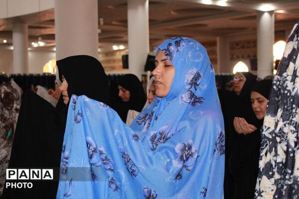 برپایی نماز عبادی و سیاسی جمعه نظرآباد 