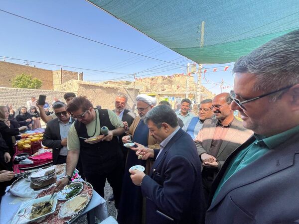 جشنواره گردشگری غذاهای بومی‌ _ محلی 