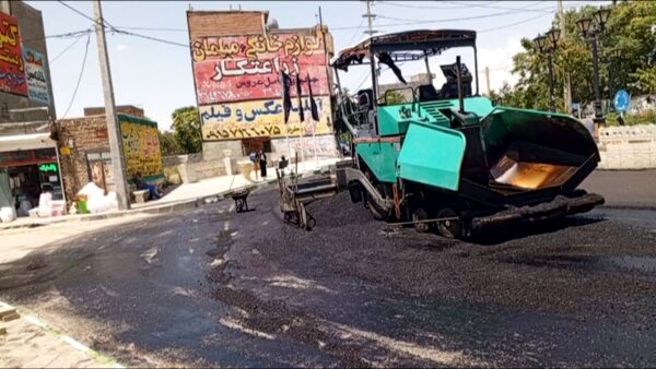 بازسازی آسفالت میدان اصلی شهر تیتکانلو 