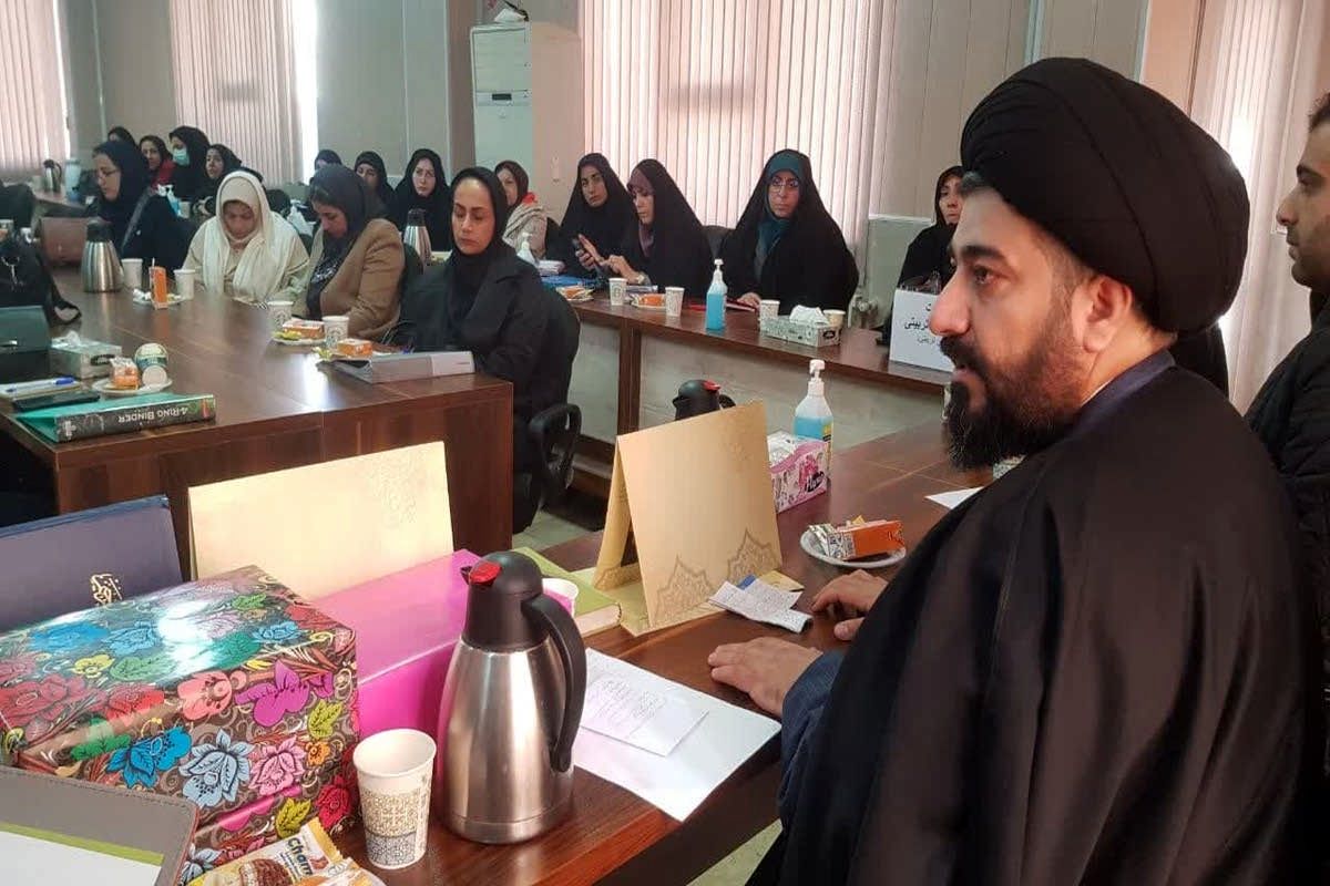 جلسه بصیرت افزایی 9 دی معاونین پرورشی رودهن