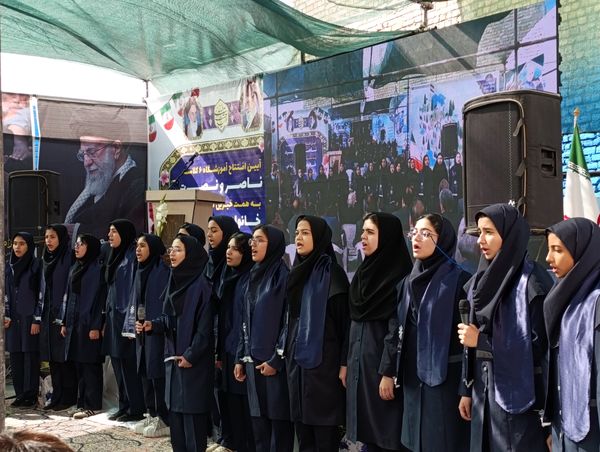 خیرین مدرسه ساز، سازندگان آینده ایران