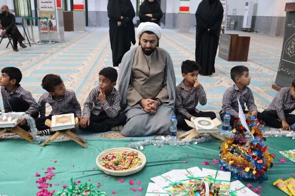 جشن بزرگ قرآن کلاس اولی‌ها در قلعه‌گنج