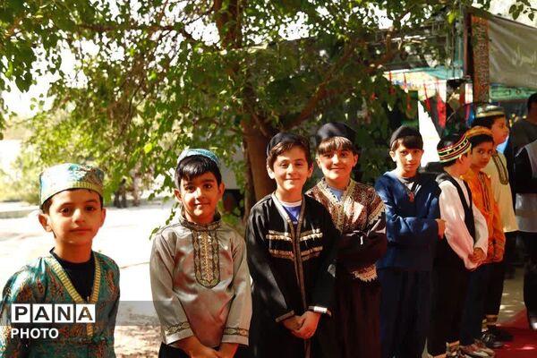 نقش‌آفرینی مناطق ۱۹گانه در افتتاحیه پایگاه‌های تابستانی دانش‌آموزان تهران