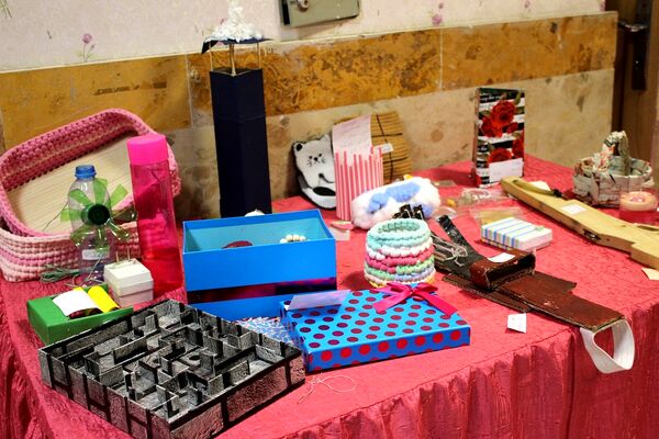 برگزاری نمایشگاه «ماها» در دبیرستان حضرت معصومه (س) ناحیه چهار کرج