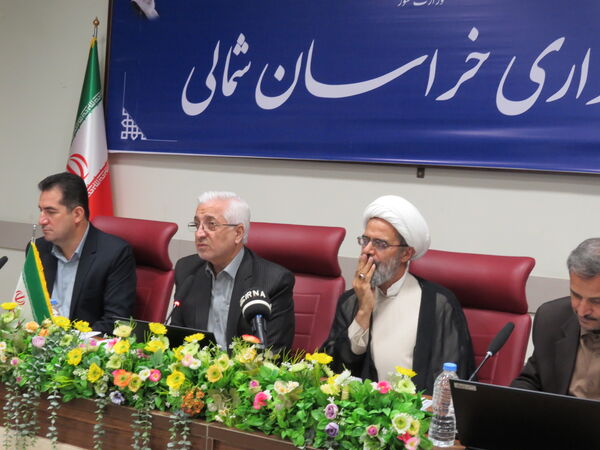 برگزاری دومین جلسه شورای آموزش و پرورش استان در محل استانداری 